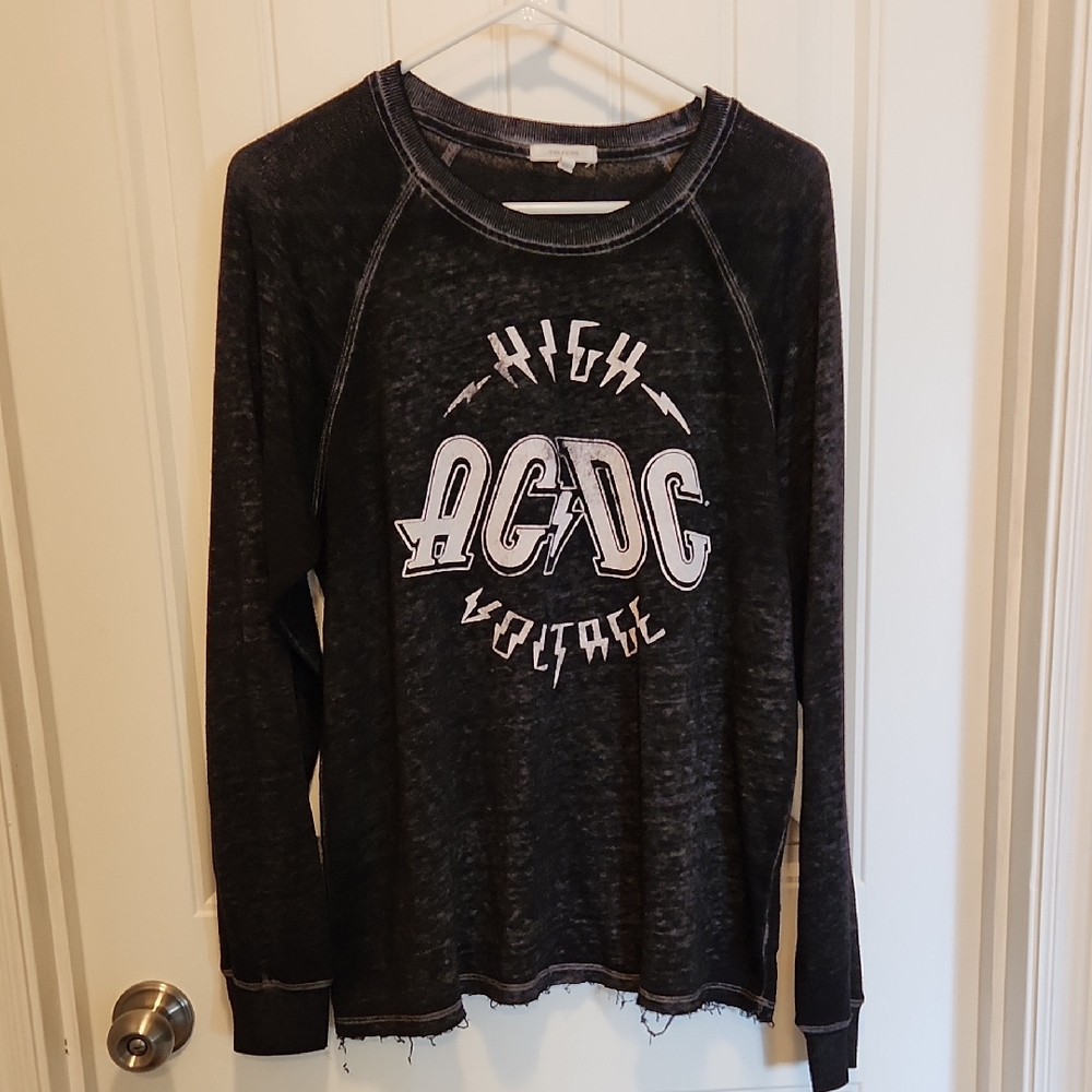 Gray Graphic Long Sleeve Shirt